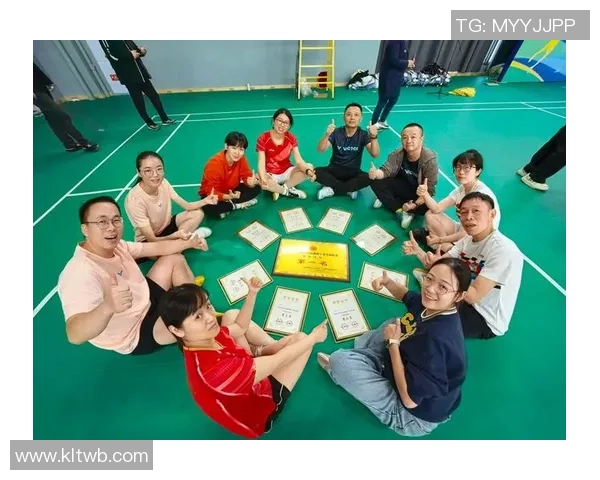 上海羽毛球队在全国团队协作排行榜中荣获第六名展现出强大实力与团队精神